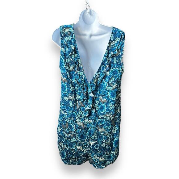 Floral Sleeveless Romper with V-Back - Picture 2 of 5